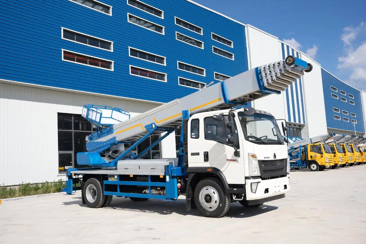 长兴县出租云梯车高空作业车 建筑垃圾搬运